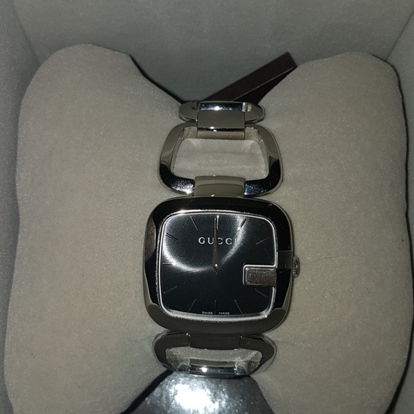 Watch - Picture 3 of 5